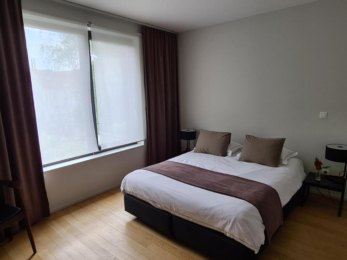 B&B A Côté du Cinquantenaire Etterbeek Exterior foto