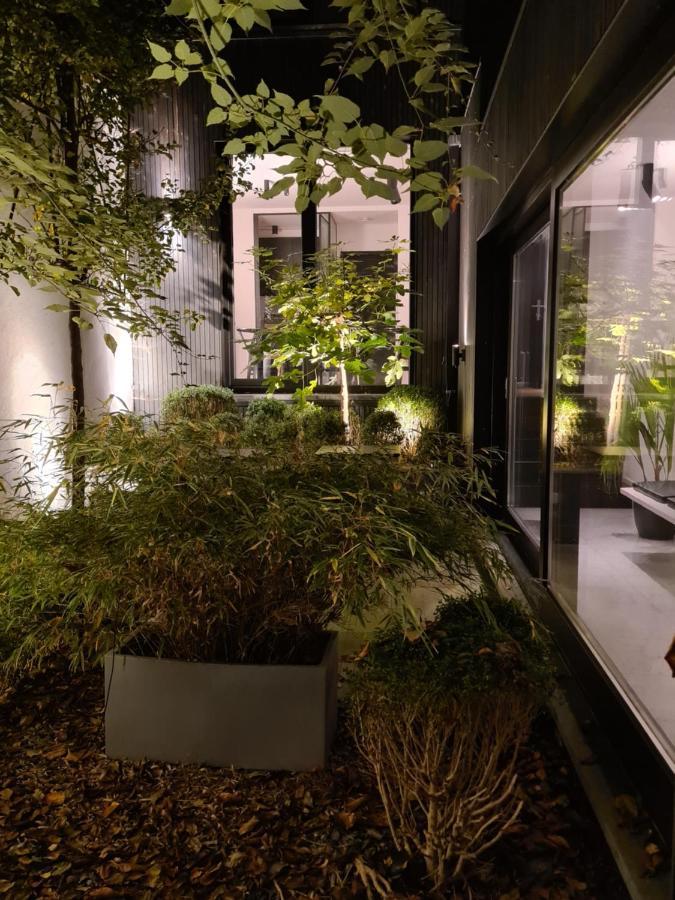 B&B A Côté du Cinquantenaire Etterbeek Exterior foto